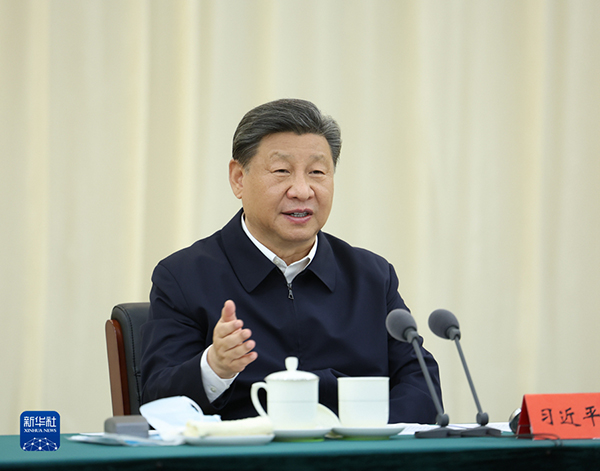 習(xí)近平在內(nèi)蒙古巴彥淖爾考察并主持召開(kāi)加強(qiáng)荒漠化綜合防治和推進(jìn)“三北”等重點(diǎn)生態(tài)工程建設(shè)座談會(huì)