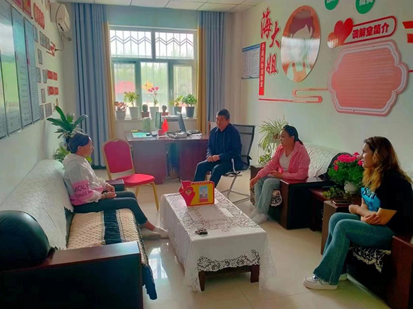 新疆若羌縣：推進“家、室、站”建設 把人大代表聯(lián)絡站變?yōu)槁?lián)系群眾的陣地
