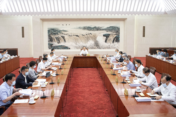 趙樂(lè)際主持召開(kāi)十四屆全國(guó)人大常委會(huì)第五次委員長(zhǎng)會(huì)議