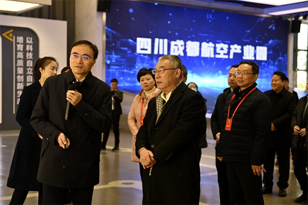 成都市新都區(qū)：發(fā)揮人大職能作用　助力區(qū)域經(jīng)濟(jì)高質(zhì)量發(fā)展